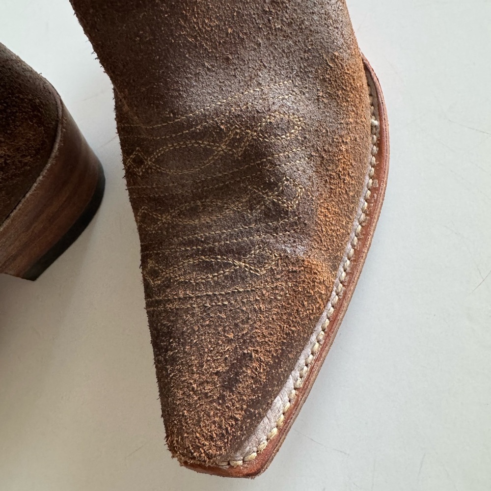 Frye western Boot, Size 6, Brown w/ Detail, Pull On, 1 1/2” Heel 10” Shaft NWOT - Picture 5 of 8